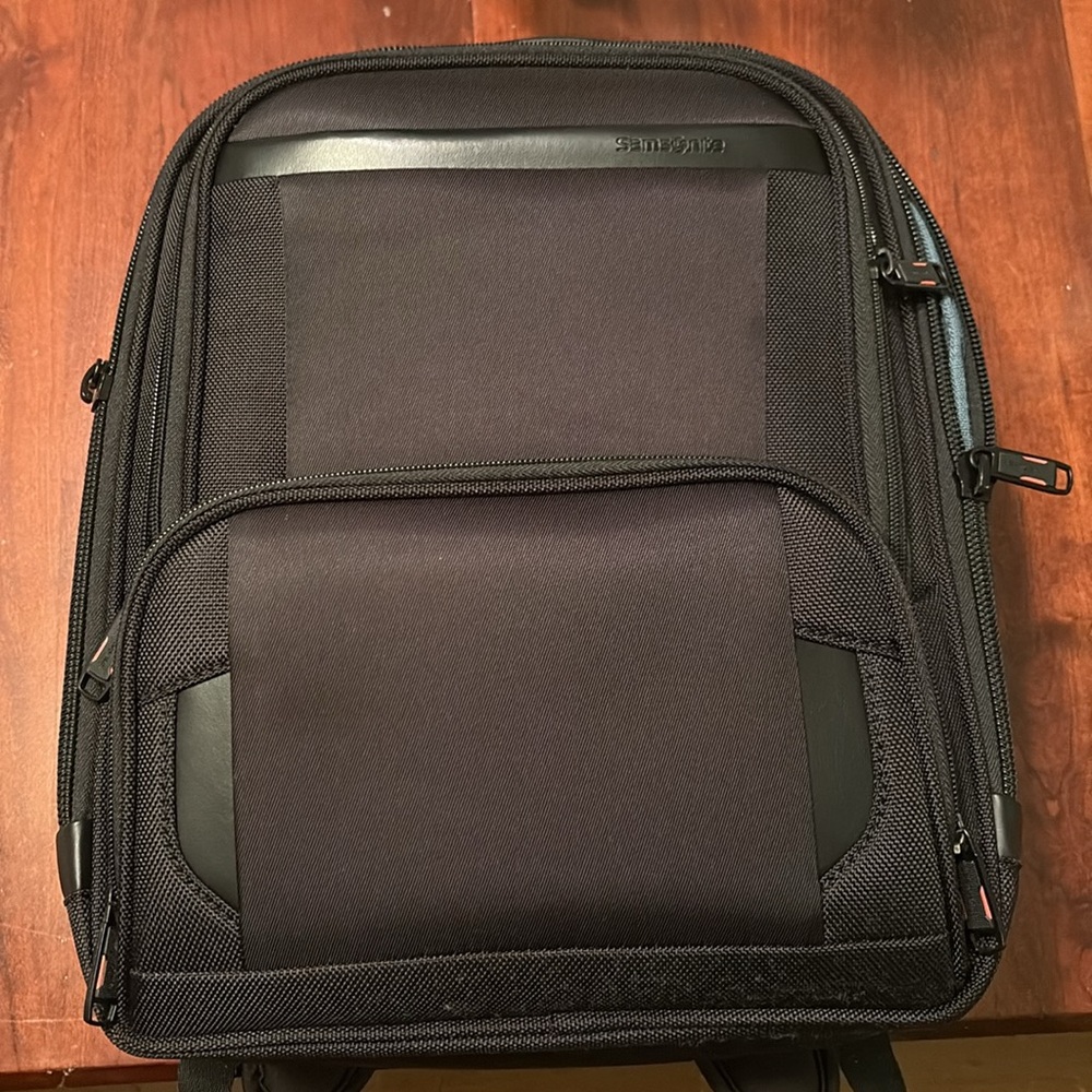 Samsonite pro Slim Backpack - New, no tags - Picture 5 of 9